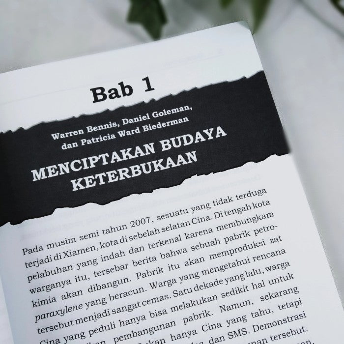 Buku Transparansi