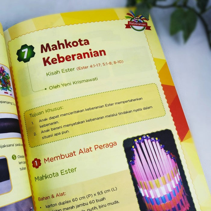 Buku 12 Kreasi Sedotan - Buku Aktivitas